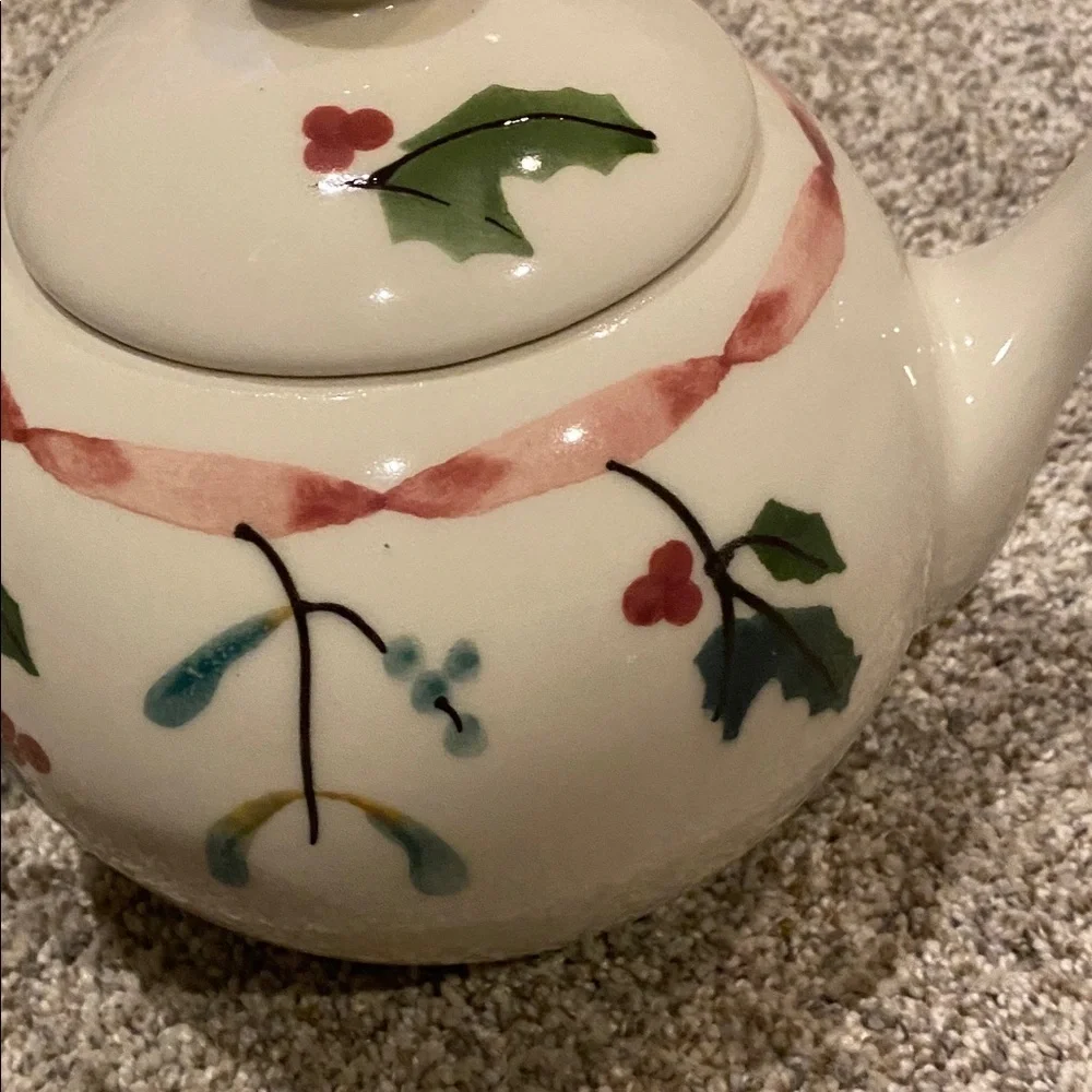 Hartstone charming ceramic